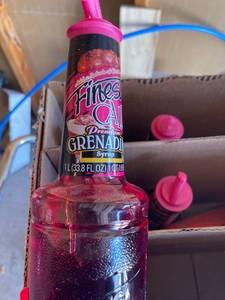 lot 4230479 image: Grenadine Disposable bottles with pour spout. 5 bottles