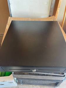 lot 4230484 image: Cash Register Drawer with Key, Auto open with telephone cord to receipt printer not included