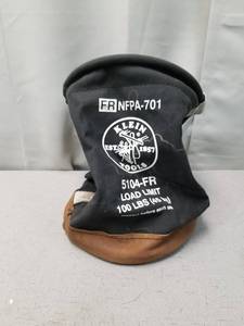 lot 2909 image: KLEIN TOOLS CANVAS BAG USED