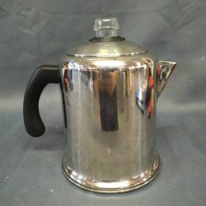 lot 48670 image: Farberware Stainless Steel Kettle