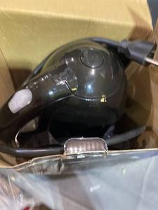 lot 48874 image: Ovente Electric Kettle