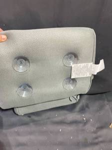 lot 48882 image: Suction Cup Water Resistant Seat