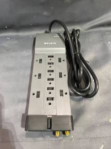 lot 48908 image: Belkin Power Surge Protector