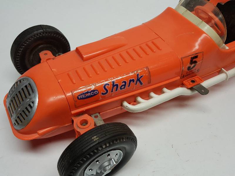 remco shark car