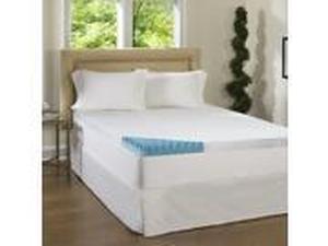 lot 31323 image: Queen- Comforpedic Loft from Beautyrest 4-inch Sculpted Gel Memory Foam Mattress Topper with Polysilk Cover- Retail$111.90