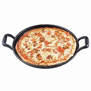 lot 31321 image: Cast Iron Pizza skillet (14 INCH)