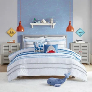 lot 32272 image: Mackenzie Cotton Comforter Set with Chenille Trim by Urban Habitat Kids - FullQueen