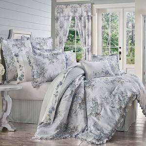 lot 31496 image: Royal Court Estelle 4 Pc. Comforter Set, Full Bedding