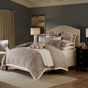 lot 31512 image: Madison Park Signature Shades King 9 Piece Comforter Set Bedding LIGHT BROWN