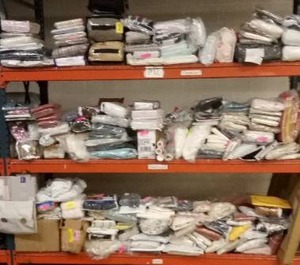 lot 2 image: Entire contents of shelf