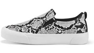 lot 3304 image: JENNARDOR Women Fashion Sneakers Slip On Shoes for Womens Casual Walking Shoes Comfortable Loafers Size 6