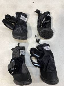 lot 13945 image: PETRICH Dog Boots Waterproof Dog Shoes Outdoor with Reflective Trim Rugged for Small Dogs
