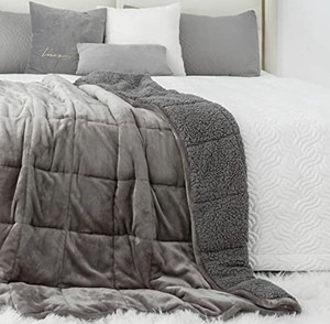 lot 15610 image: 15lb Weighted Sherpa Fleece Blanket for Adults, Kivik Soft Flannel Blanket, Fluffy, Warm Thick Double Sided, Gray 48x72