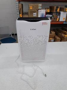 lot 27048 image: Colzer air purifier