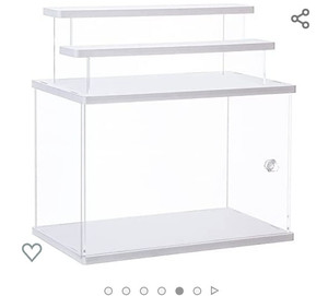 lot 27205 image: Cecloic Acrylic display case