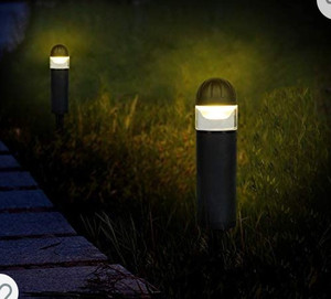 lot 27266 image: Beezok 4pk bollard lights, Black