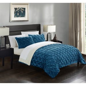 lot 27313 image: Chic Home Naama 3 piece Comforter Set, King