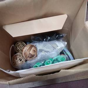 lot 5267 image: SMALL MYSTERY BAG LOTS OF FUN STUFF