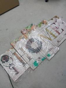 lot 36284 image: 5 Pcs Home Wall Art Canvas