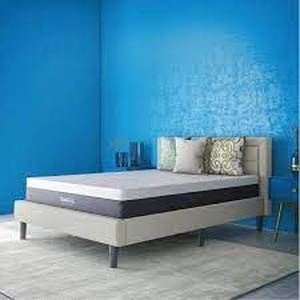 lot 9868 image: Gel Foam Mattress (King Size)