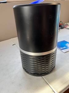 lot 10367 image: LEVOIT Air Purifier for Home, H13 True HEPA Filter for Allergies and Pets, Dust, Mold, and Pollen, Smoke and Odor Eliminator, Cleaner for Bedroom with Optional Night Light, LV-H132, Black