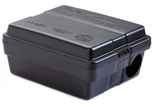 lot 10474 image: Tomcat Bait Station - Set of 6 Outpost Rat Bait Stations, Complete Rodent Control Solution