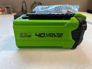 lot 10393 image: Green works 40 V lithium battery 2.0ah