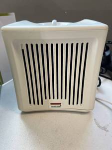 lot 10505 image: Hamilton Beach - TrueAir 100 Sq. Ft. Room Air Purifier - White