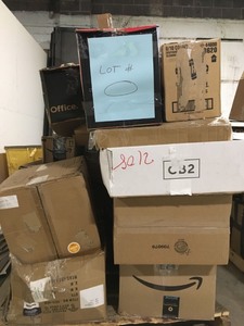 lot 8900 image: Miscellaneous Pallet With Untested Items
