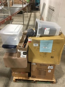 lot 8999 image: miscellaneous pallet of Untested Items #8999