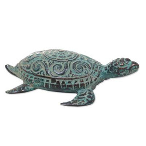 lot 40222 image: NOVICA Handmade Bronze Green Turtle Sculpture (Indonesia)