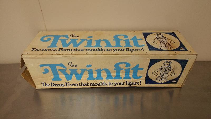 lot 31 image: Vintage Twinfit Dress Form