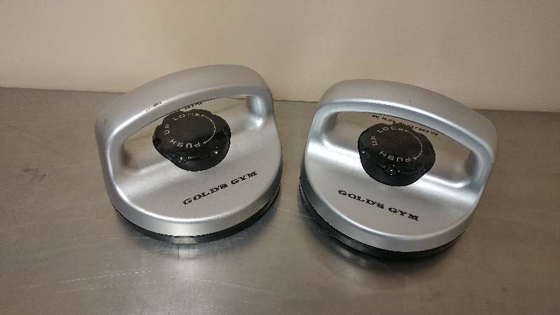lot 50 image: Golds Gym Pushup Grips