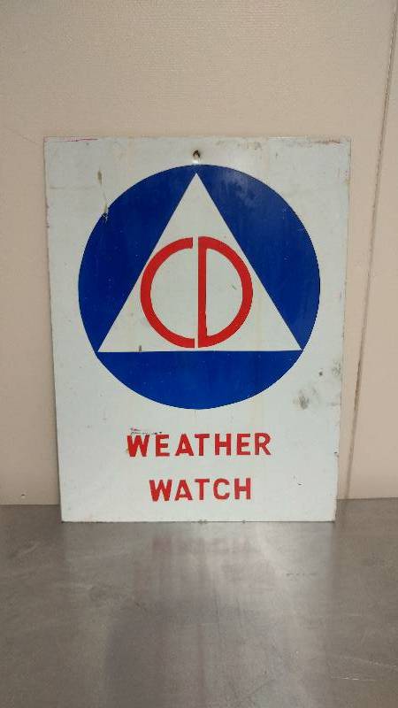 lot 77 image: Weather Watch Sign