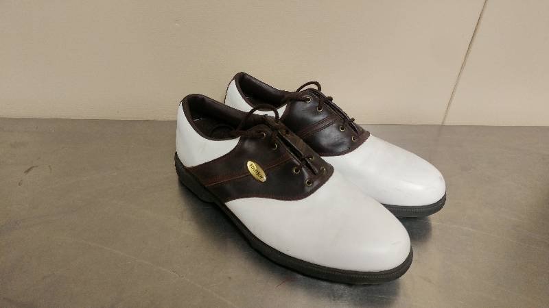 lot 86 image: Foot Joy Size 10.5 Golf Shoes