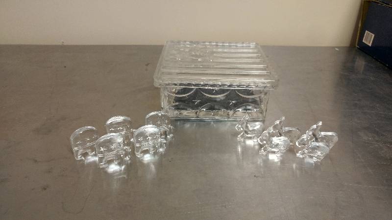 lot 100 image: Fifth Avenue Crystal Political Tic Tac Toe Set