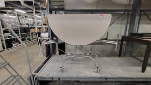 lot 38000 image: Round Mobile Foldable Table W Chrome Legs Model MTR6OS