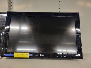 lot 38073 image: LG 32 Television- No Chord