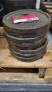 lot 38174 image: (22) Iron Grip 2.5lb Weights