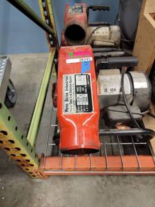 lot 38245 image: (2) Penn State Heavy Duty Dust Collection Fans