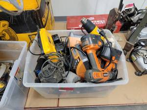 lot 38250 image: Lot Of Assorted Corded And Cordless Power Tools