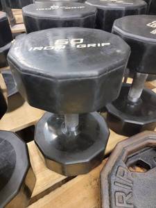 lot 38281 image: Pair Of Iron Grip 60lb Rubber Wrapped Dumbells