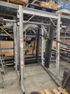 lot 38289 image: Hammer Strength Sliding Squat Rack