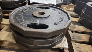 lot 38310 image: (4) Iron Grip 45lb Weight Plates