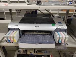 lot 38376 image: Epson Ultra Chrome K3 Ink Printer Model 4800