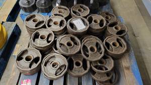 lot 38430 image: Pallet of 69 Iron Grip Weight Plates