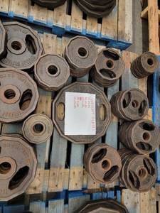 lot 38456 image: Assorted Sets Of Metal Plate Weights