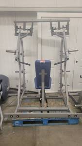 lot 39058 image: Hammer Strength Iso Lateral Shoulder Press