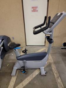 lot 39076 image: Precor Station Bike Trainer UBK 835
