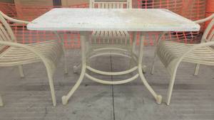 lot 39098 image: Rectangular Outdoor Table W (4) Aluminum Chairs